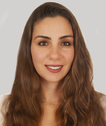 Orientalische Kartenlegerin Alya